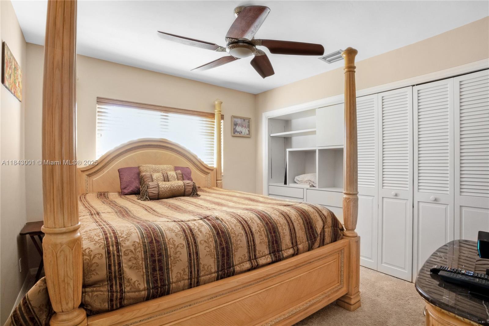 JACARANDA VILLAS - Residential