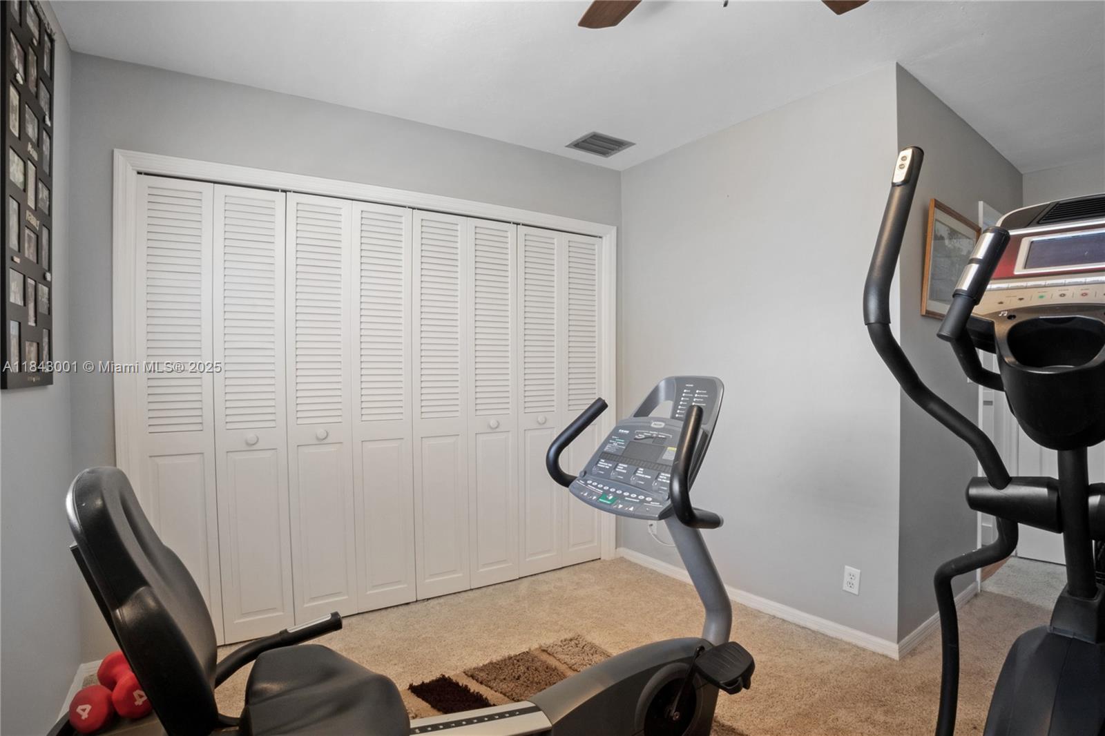 JACARANDA VILLAS - Residential