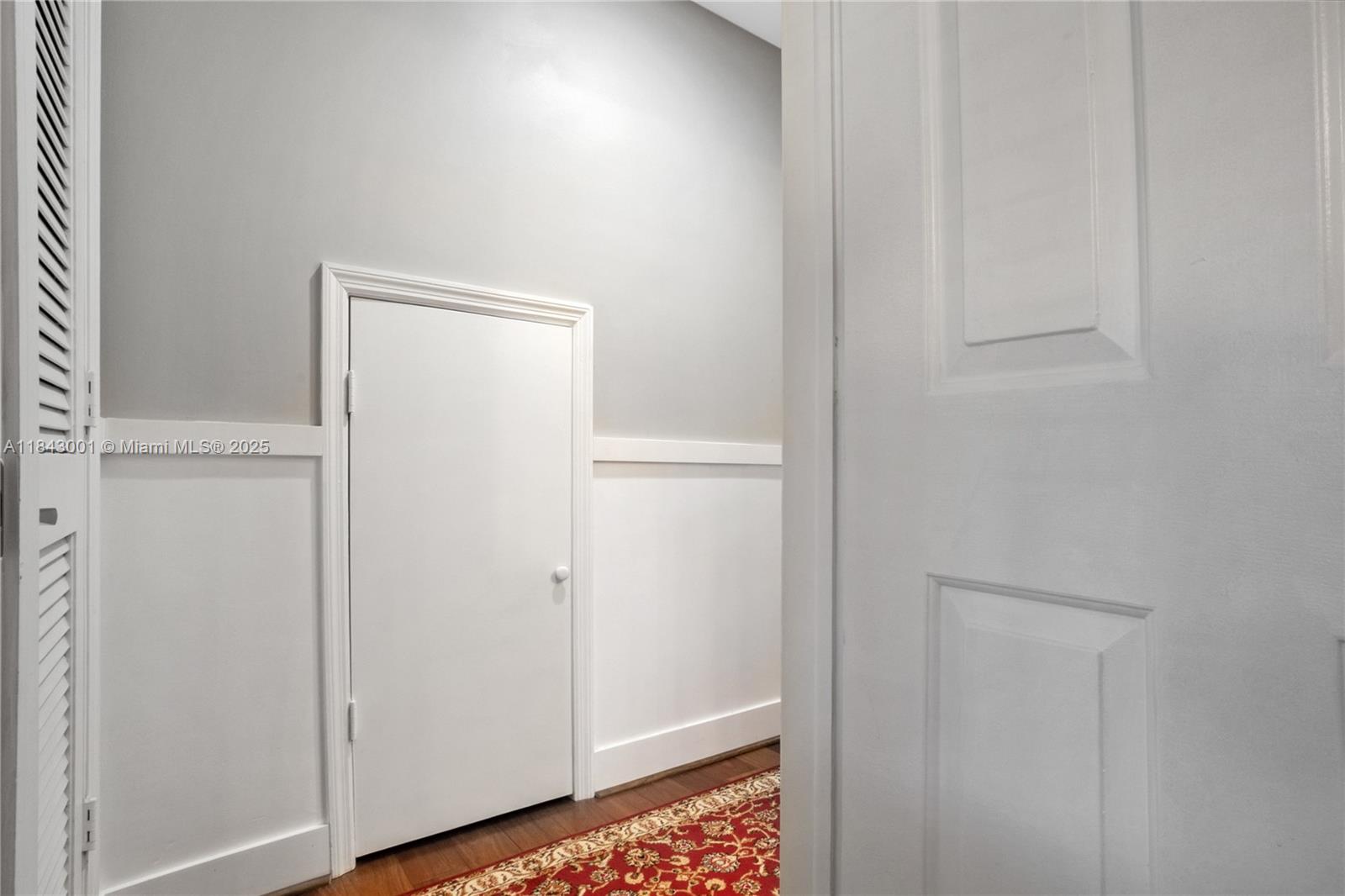 JACARANDA VILLAS - Residential