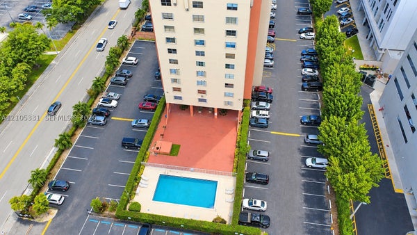 4675 W 18TH CT APT 902, HIALEAH, FL 33012 - Image c018e6bc6f0545dedfc53b4f5aab70c9/443204529