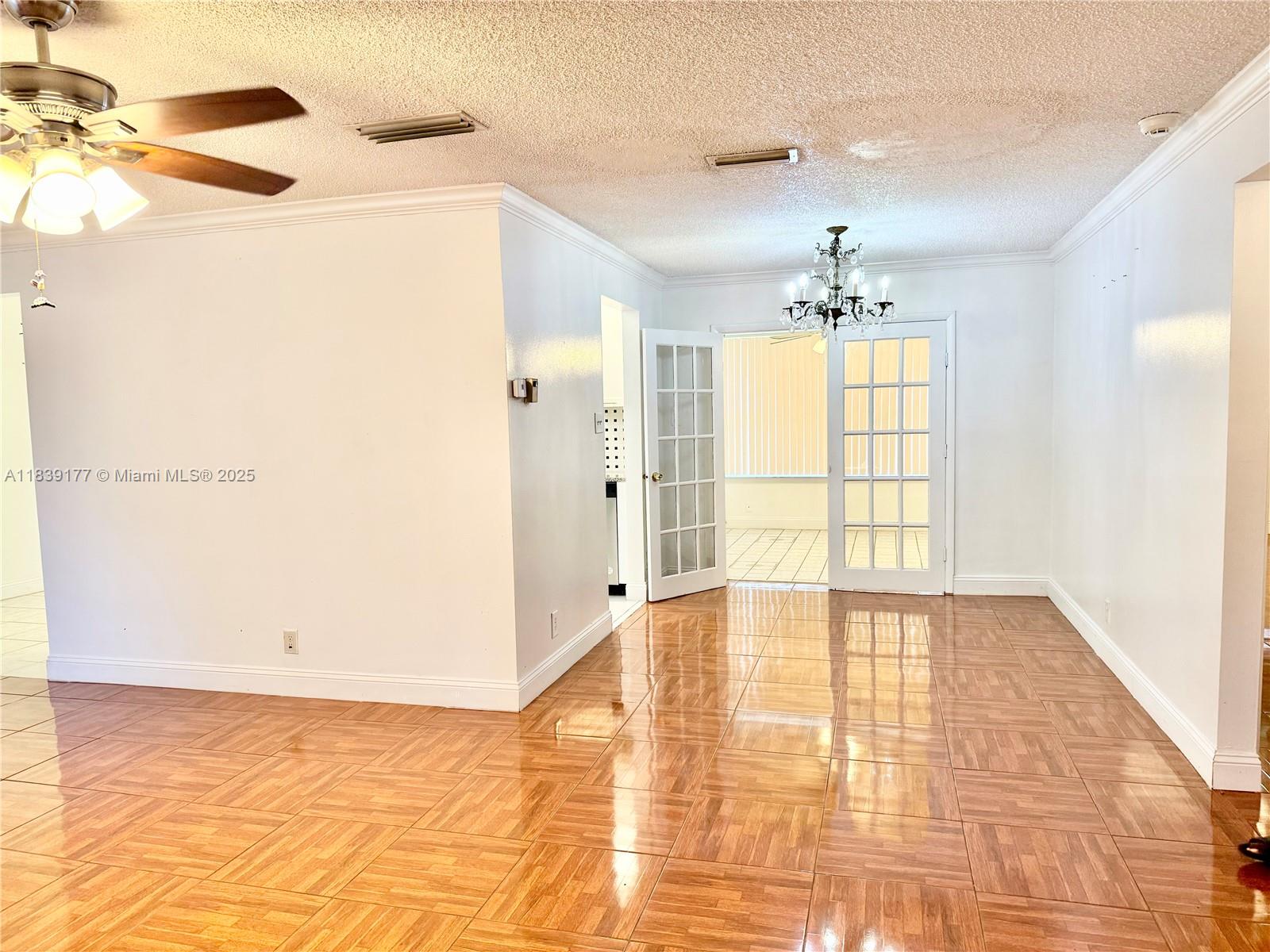 PARADISE GARDENS SEC 4 - Residential Lease