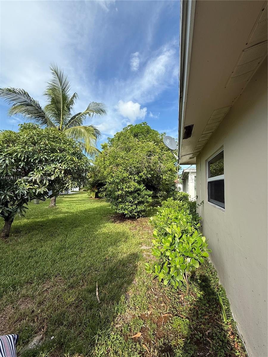 PARADISE GARDENS SEC 4 - Residential Lease