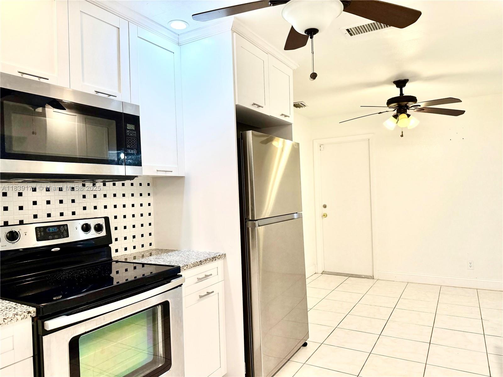 PARADISE GARDENS SEC 4 - Residential Lease