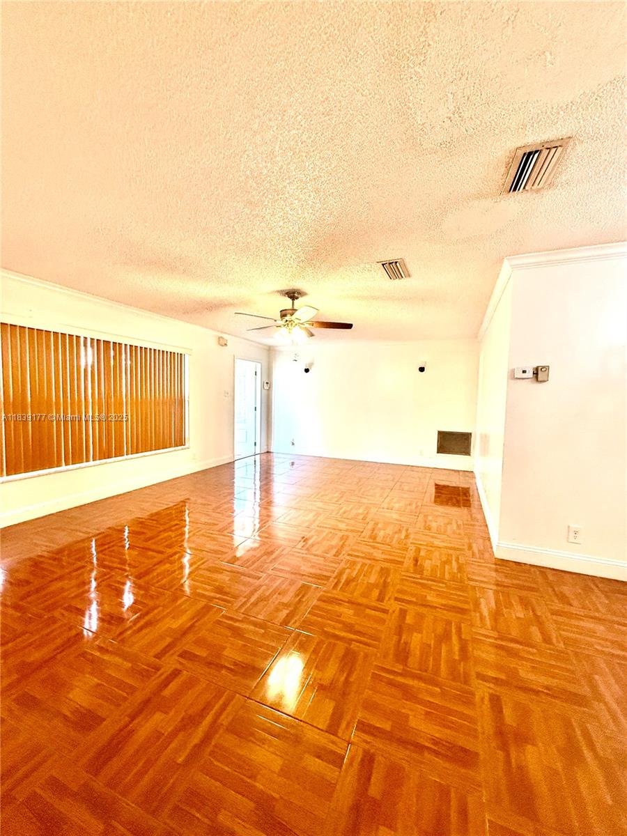 PARADISE GARDENS SEC 4 - Residential Lease