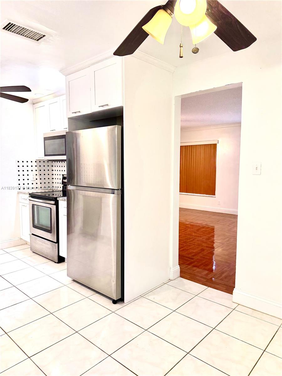 PARADISE GARDENS SEC 4 - Residential Lease