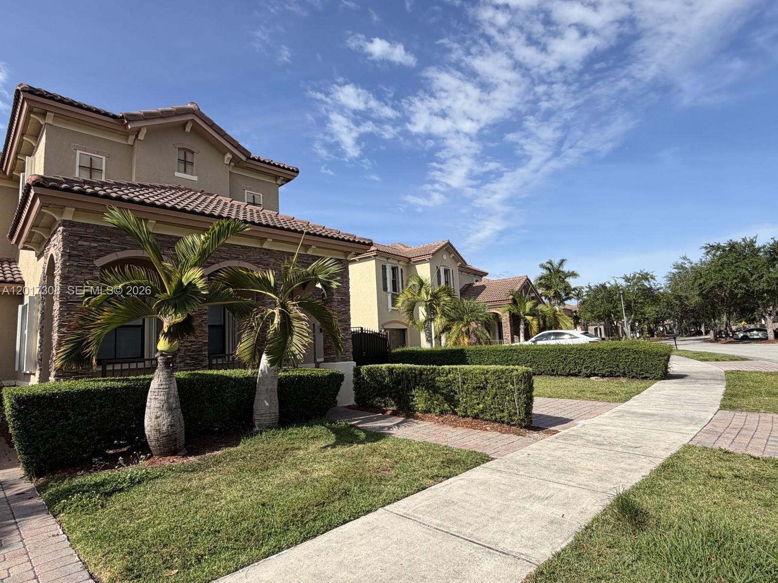 SILVER PALM EAST SEC ONE - Residential