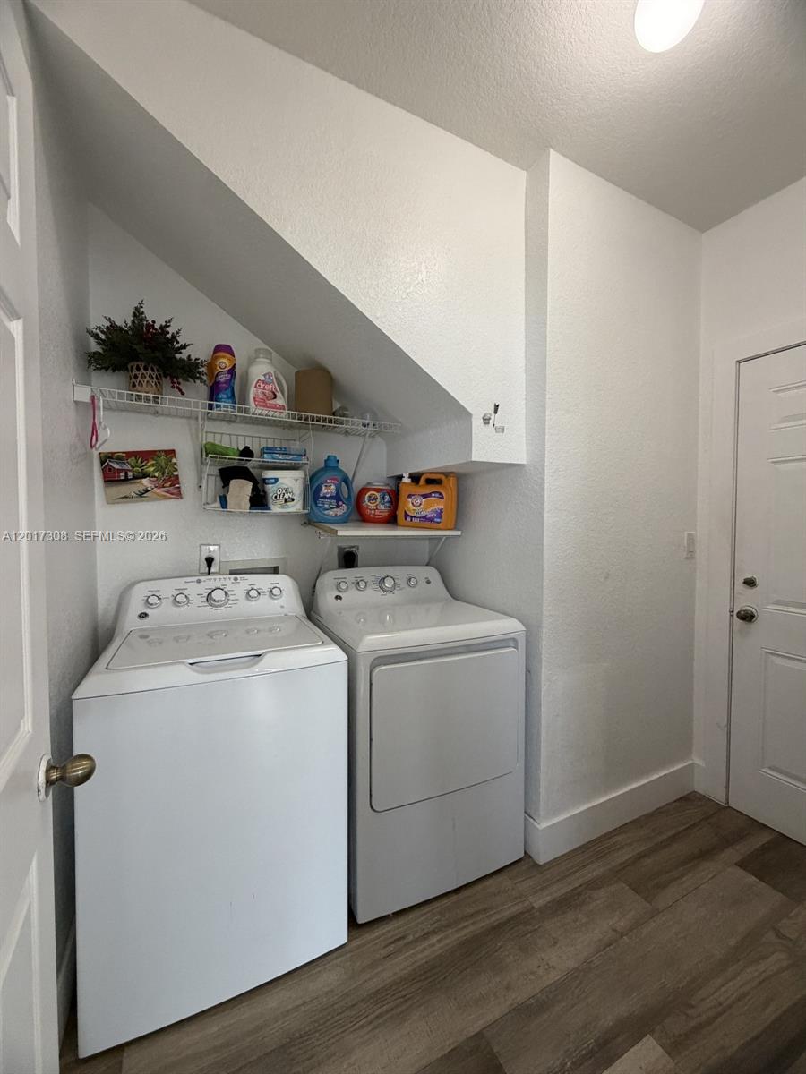 SILVER PALM EAST SEC ONE - Residential