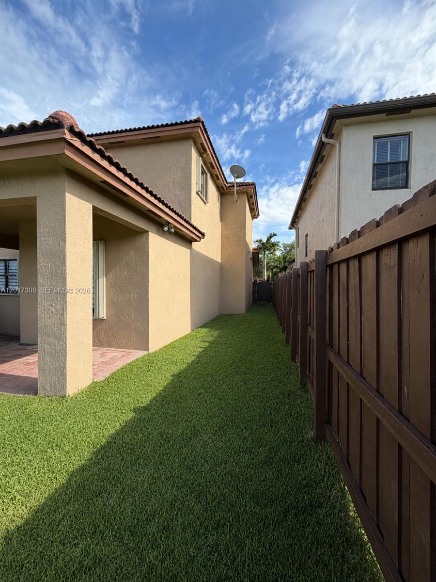 SILVER PALM EAST SEC ONE - Residential