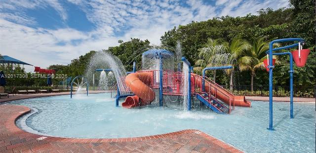 SILVER PALM EAST SEC ONE - Residential