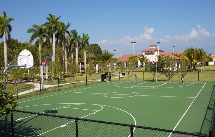 SILVER PALM EAST SEC ONE - Residential