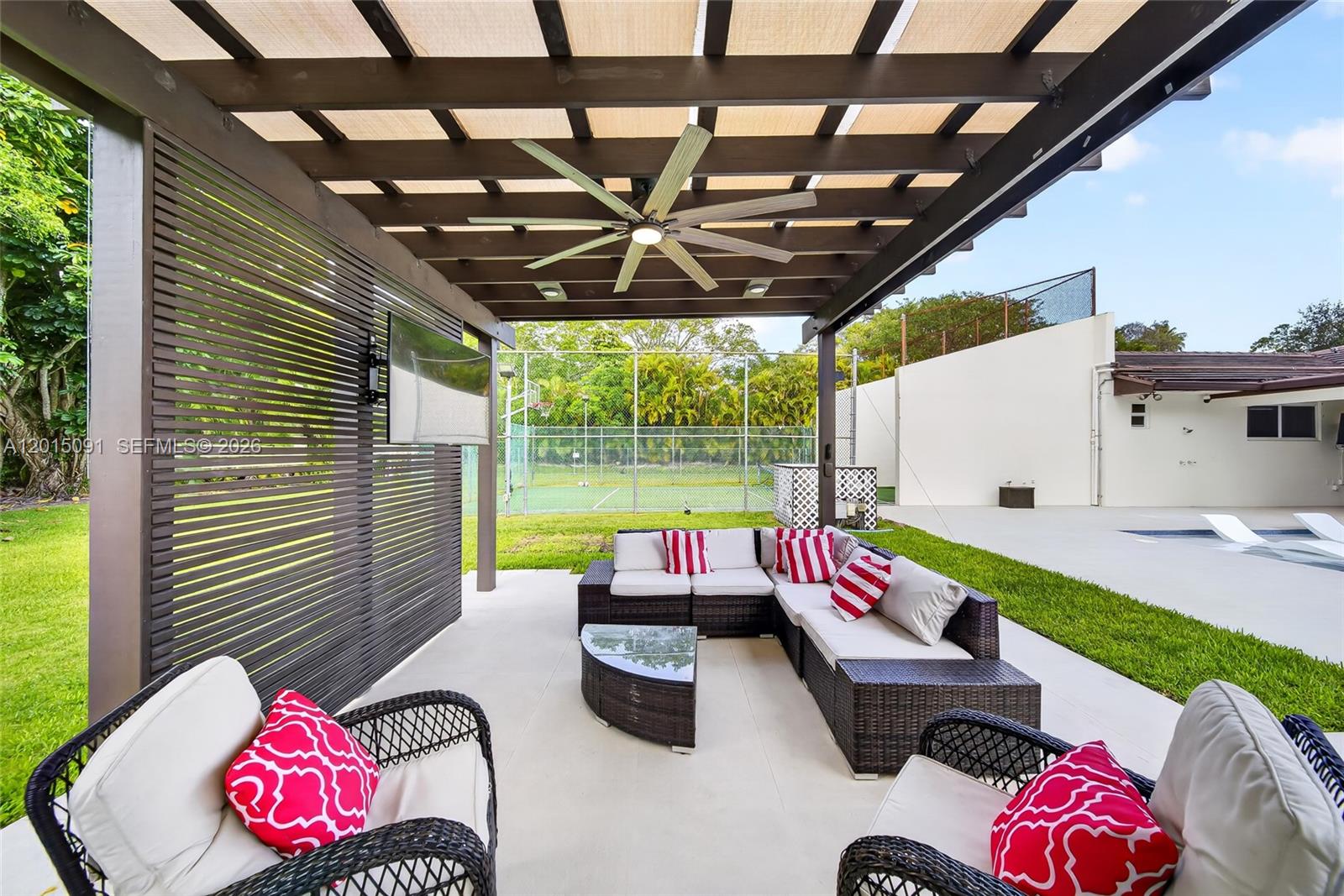 DOMUS ONE - Residential