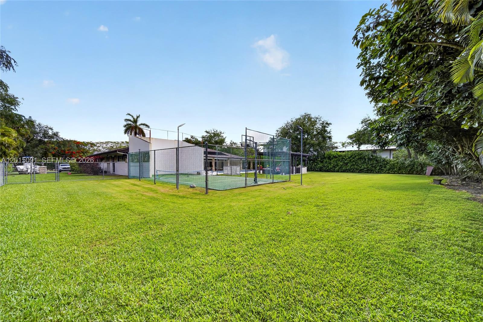 DOMUS ONE - Residential