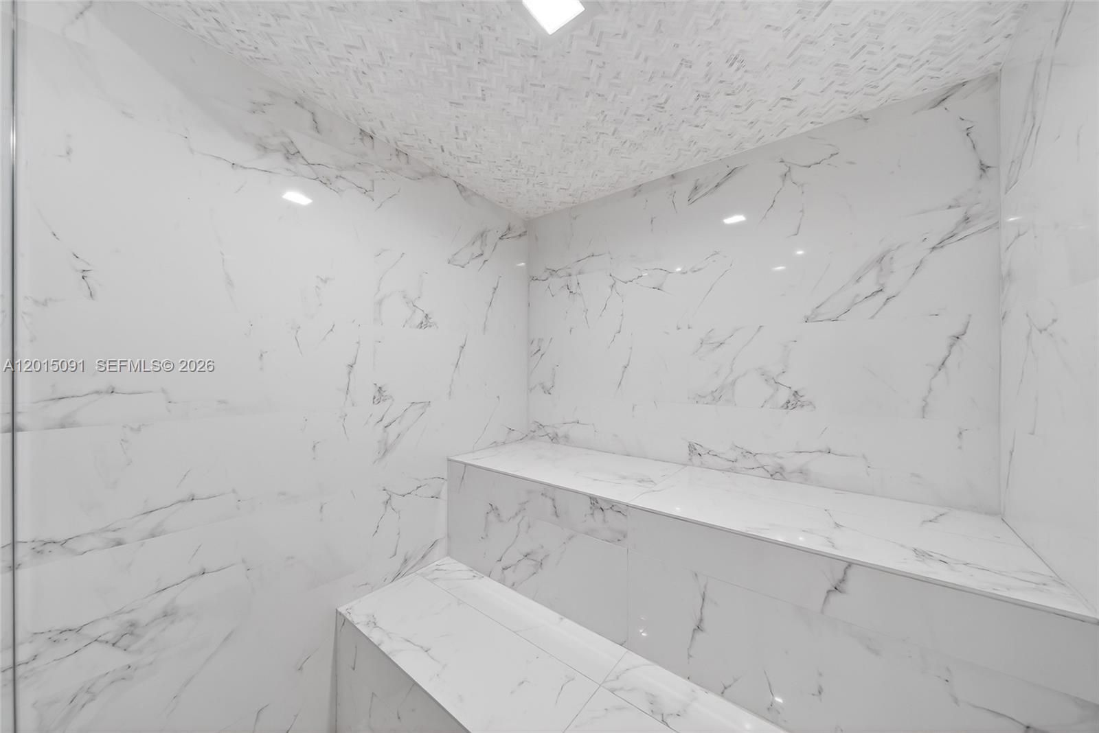 DOMUS ONE - Residential