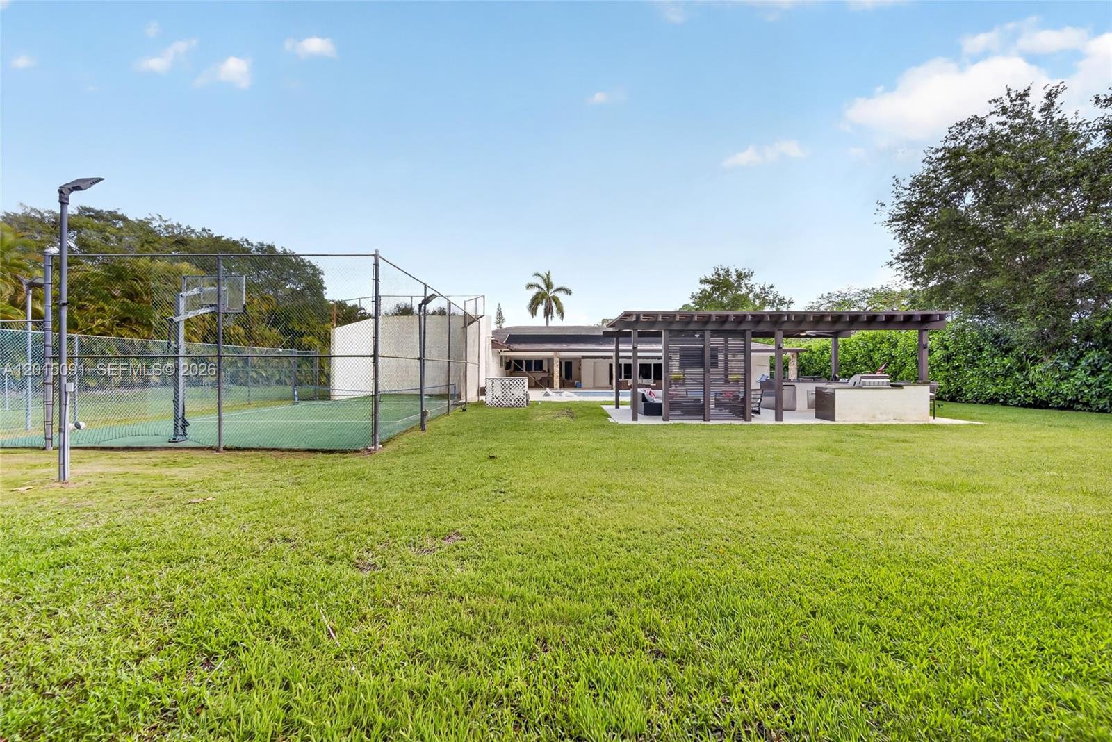DOMUS ONE - Residential