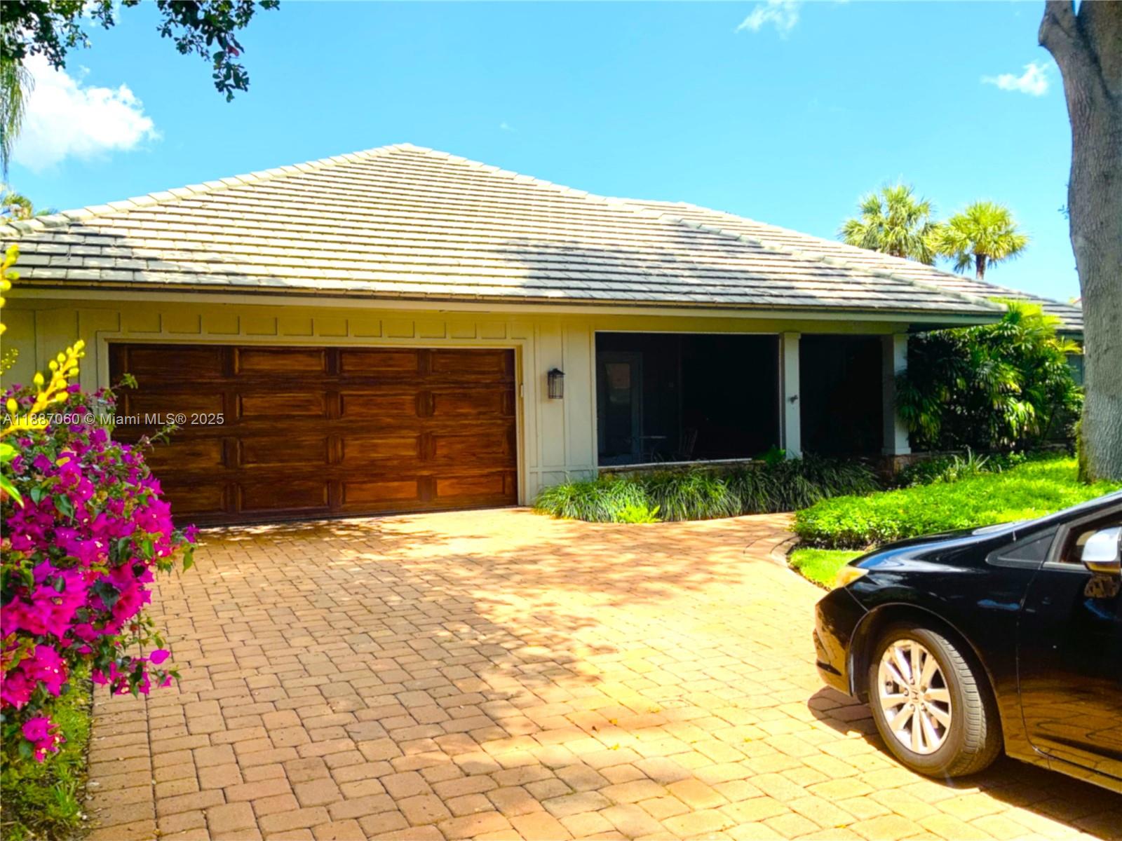 PGA RESORT COMMUNITY 1 - Residential Lease