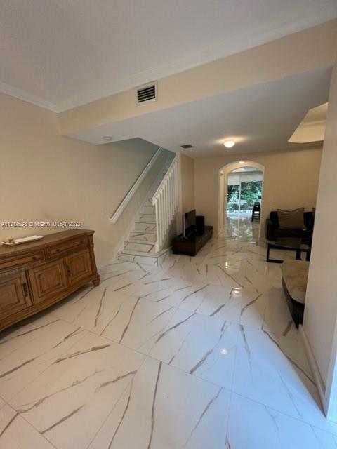 THUNDERBIRD PARK - Residential Lease