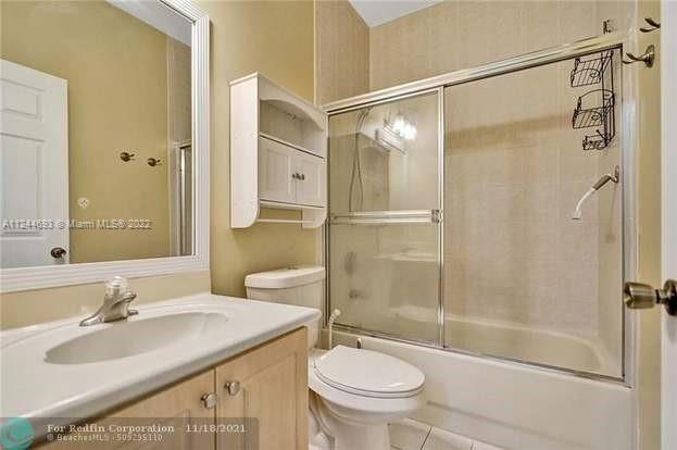 THUNDERBIRD PARK - Residential Lease