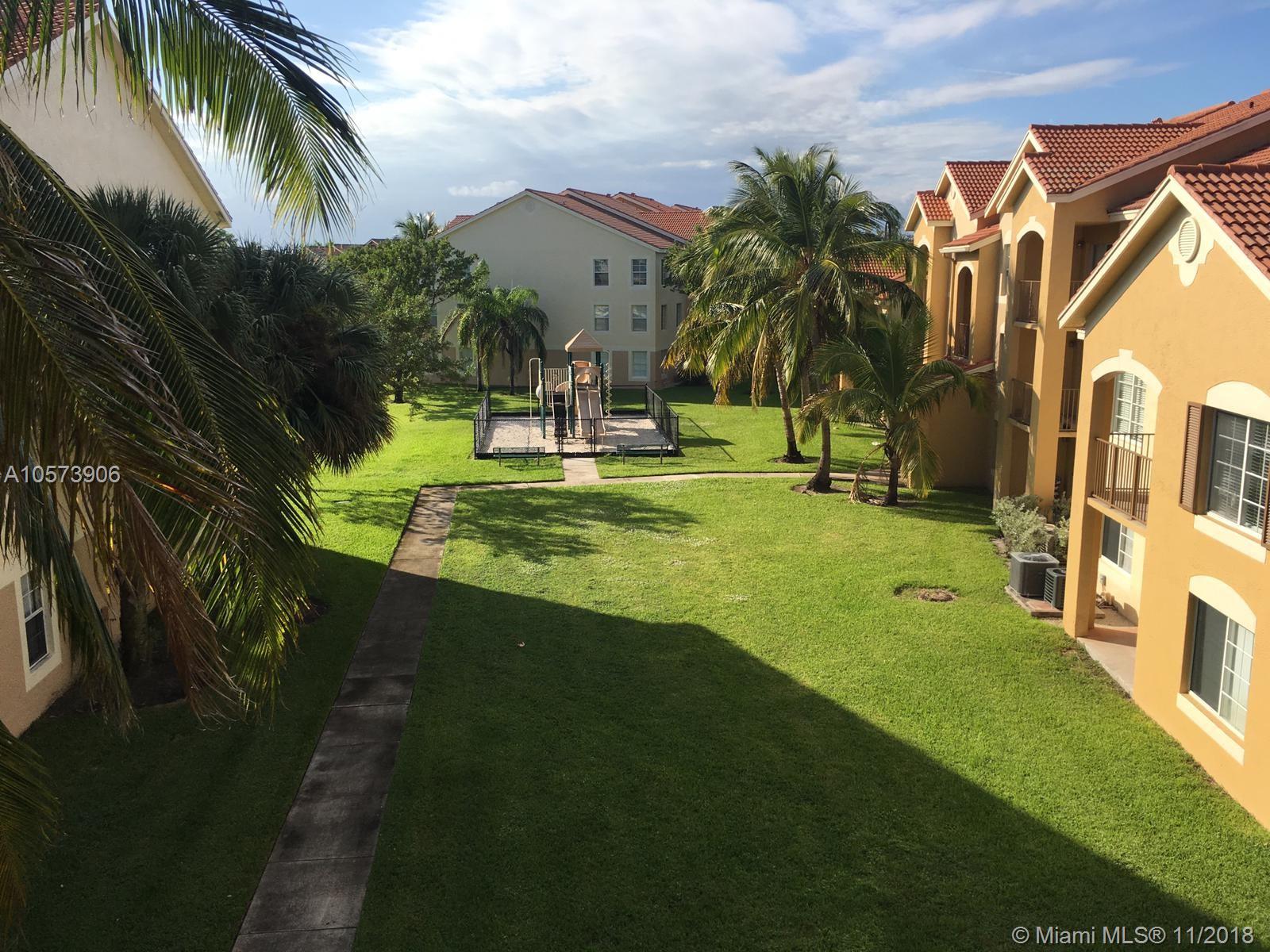 EMERALD ISLE AT LAGUNA LA - Residential Lease