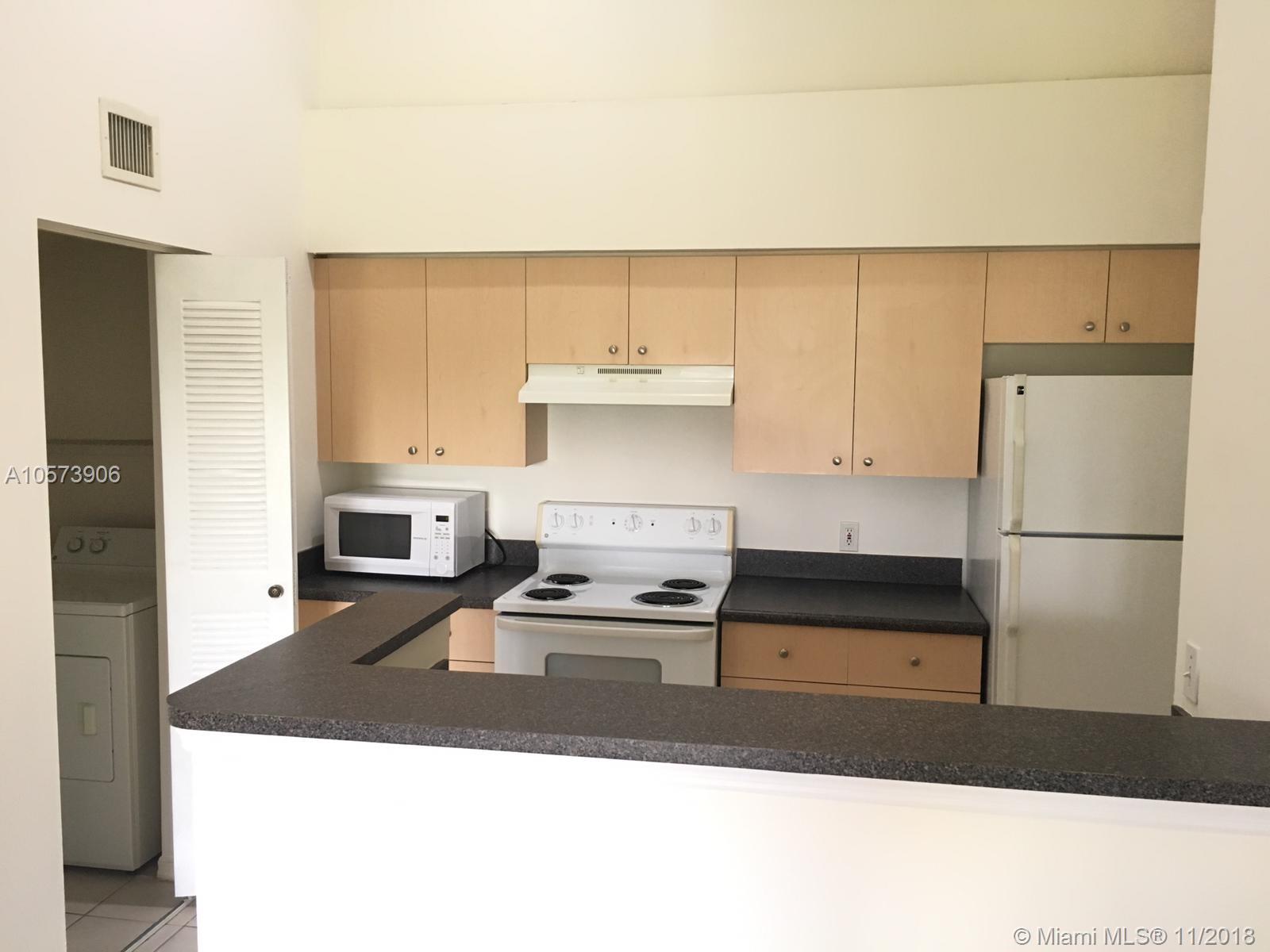 EMERALD ISLE AT LAGUNA LA - Residential Lease