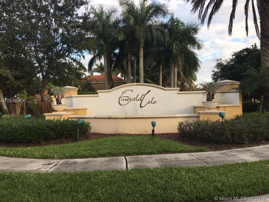 Gated community of Emerald Isles at Laguna Lakes. Excellent  2 bed 1 bath apartment , community pool, gym, tennis court and more, washer/dryer inside the unit.