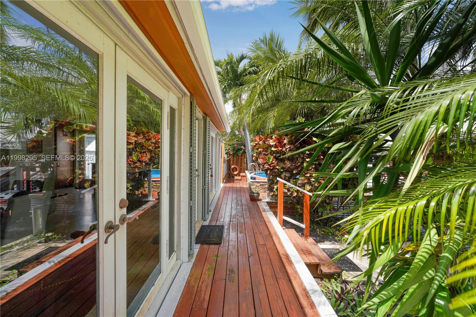 SOUTH NEW RIVER ISLES SEC - Residential