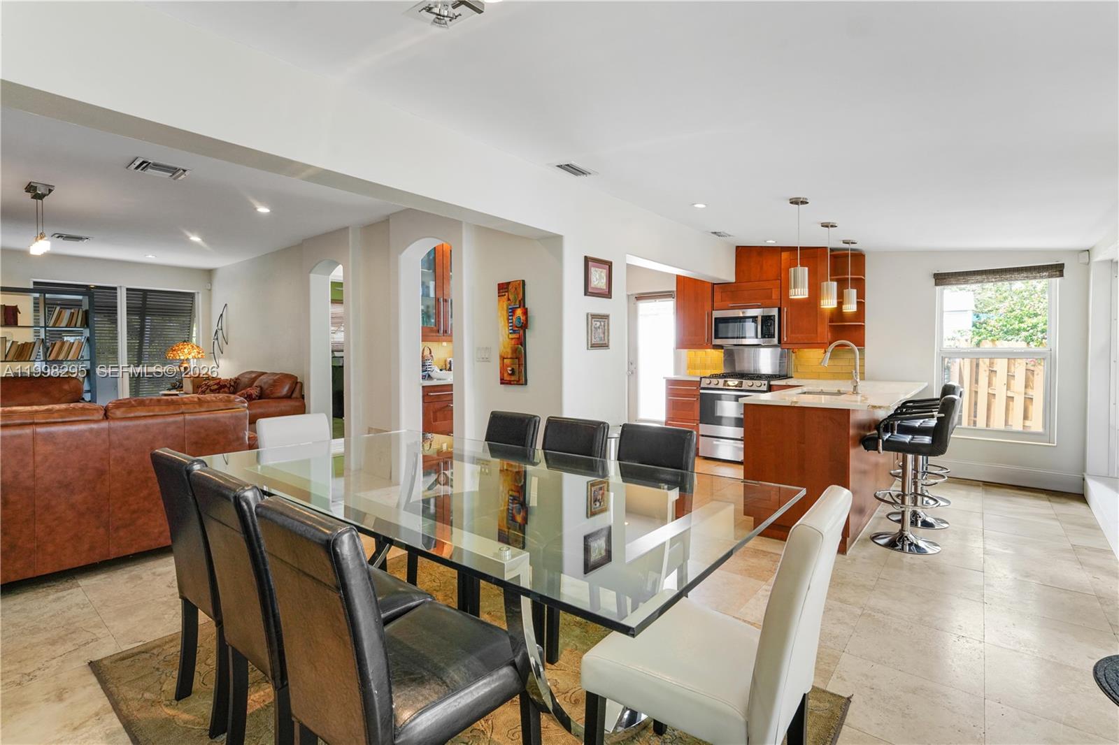 SOUTH NEW RIVER ISLES SEC - Residential