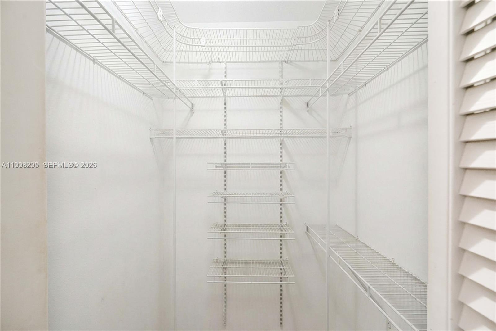 SOUTH NEW RIVER ISLES SEC - Residential