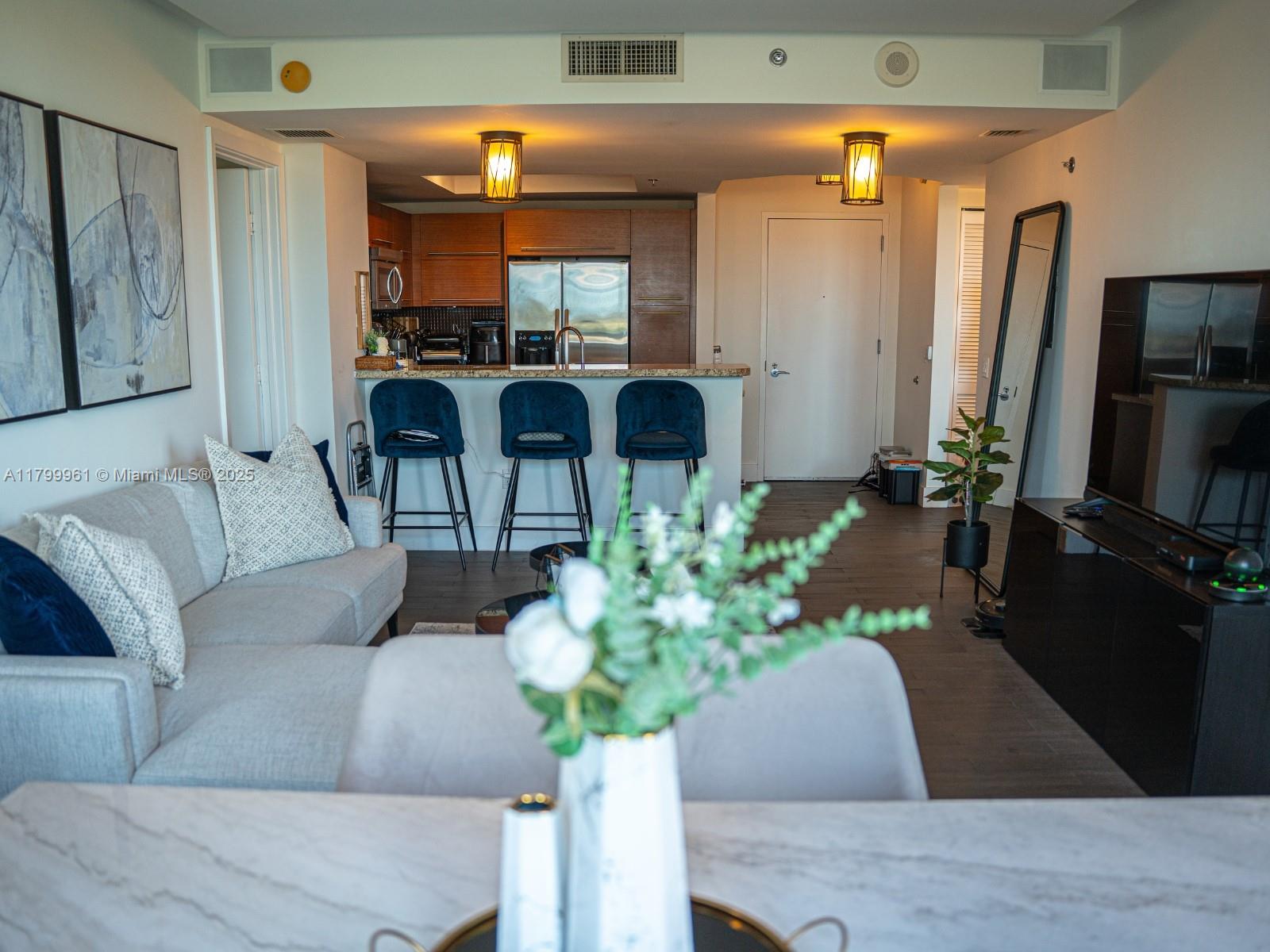 TAO SAWGRASS CONDOMINIUM - Residential