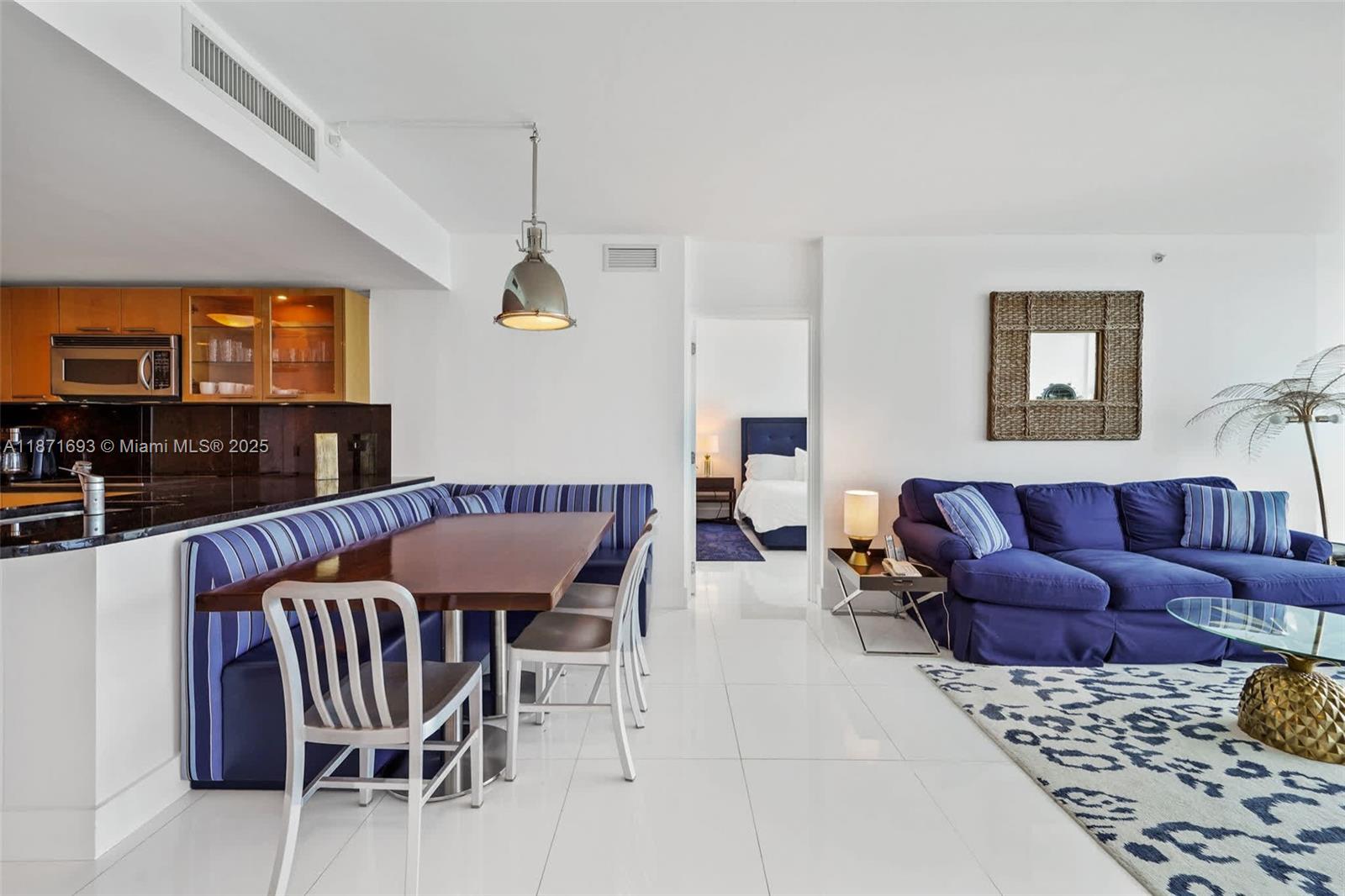 CENTRAL CARILLON BEACH CO - Residential Lease