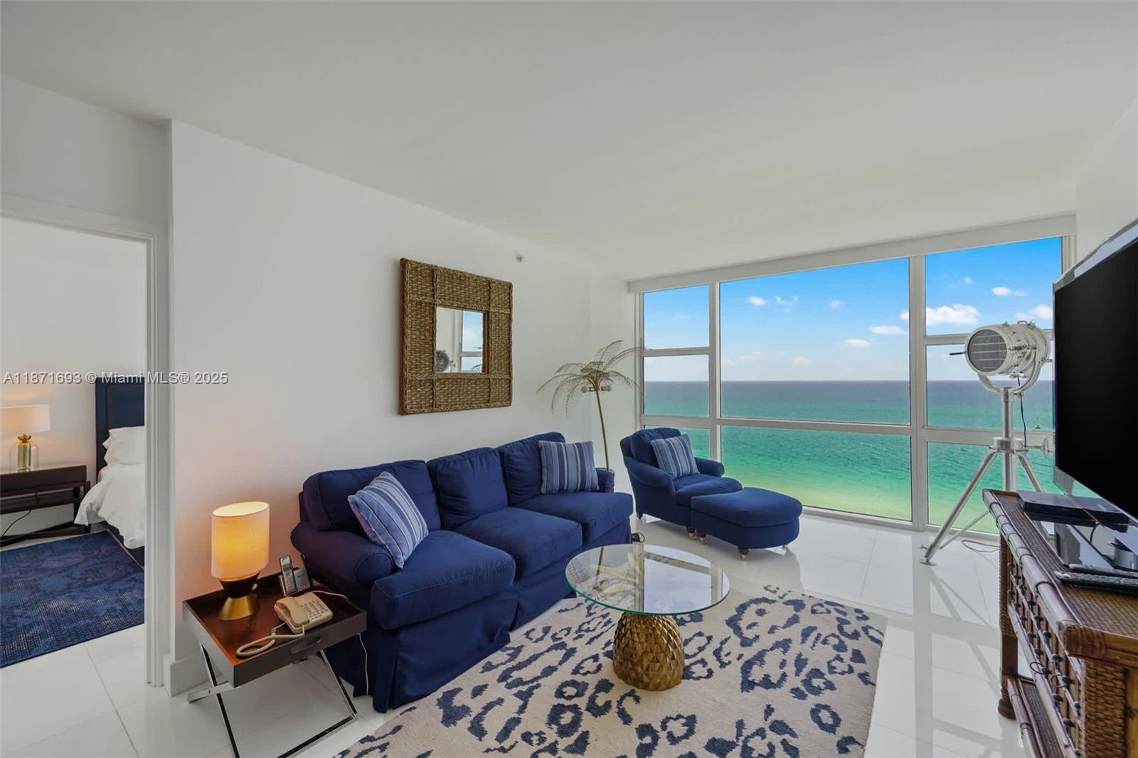 6801 Collins Ave 1204/1217
