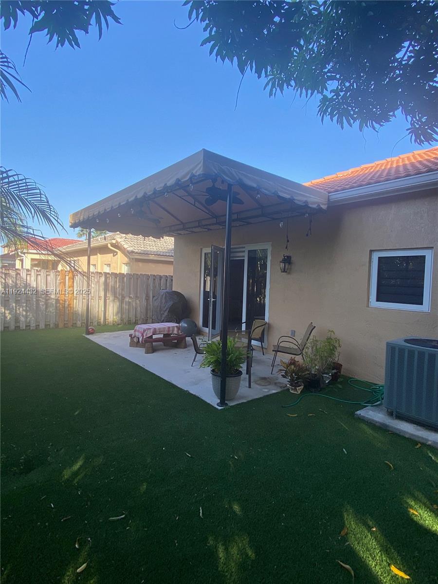 WEST PARK-WEST PARCEL - Residential Lease