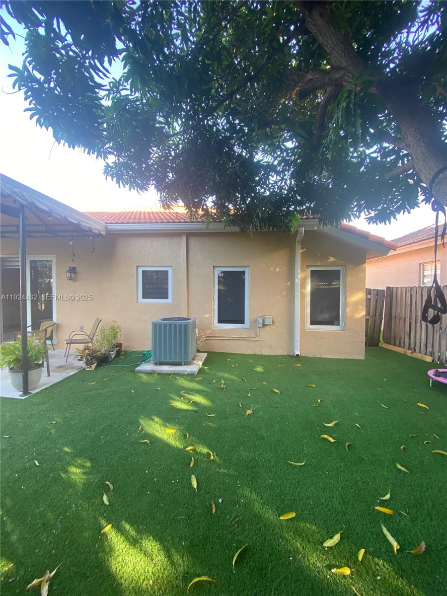 WEST PARK-WEST PARCEL - Residential Lease