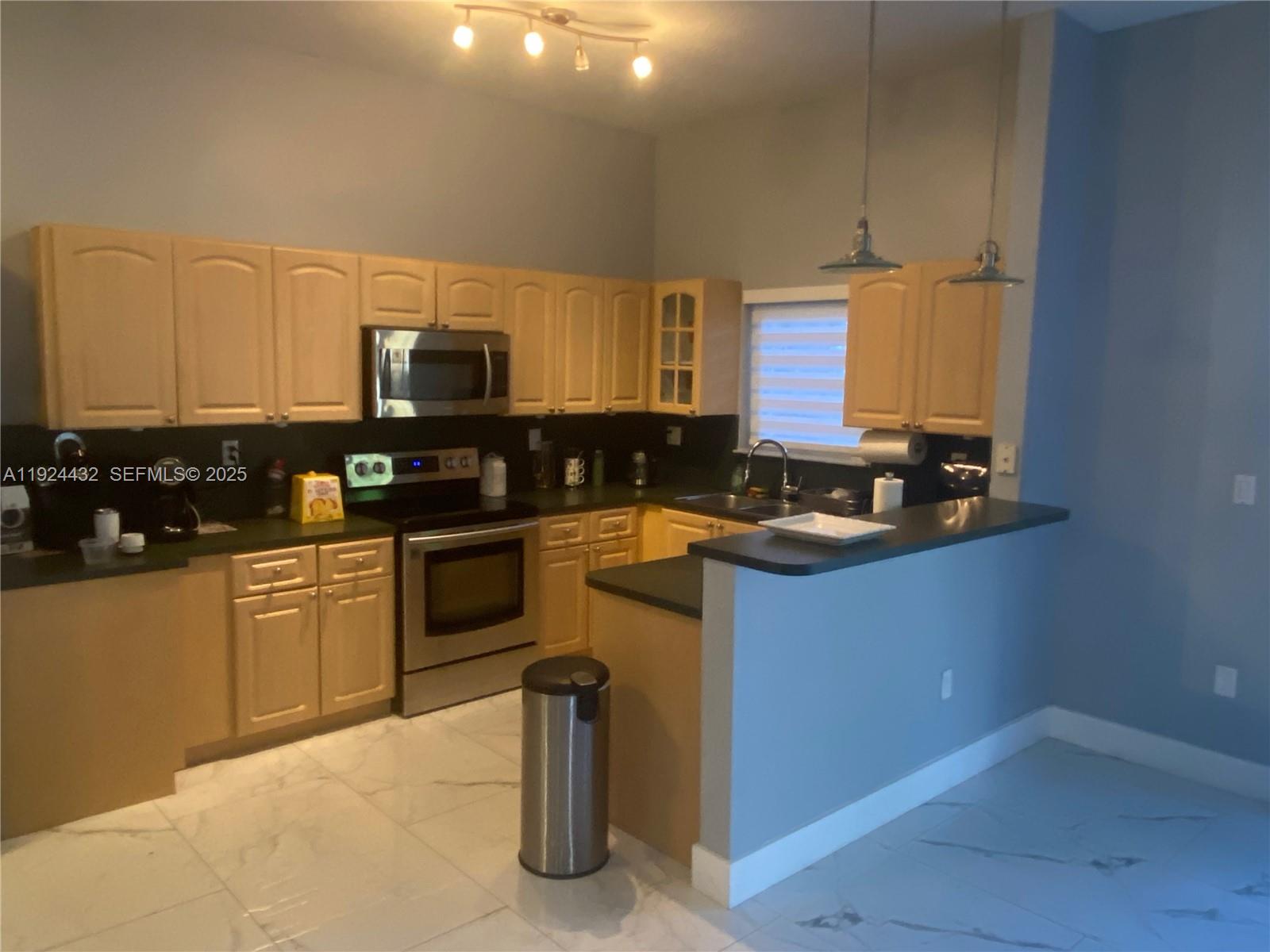 WEST PARK-WEST PARCEL - Residential Lease