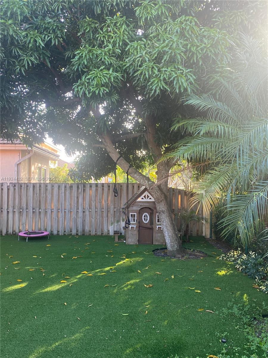 WEST PARK-WEST PARCEL - Residential Lease