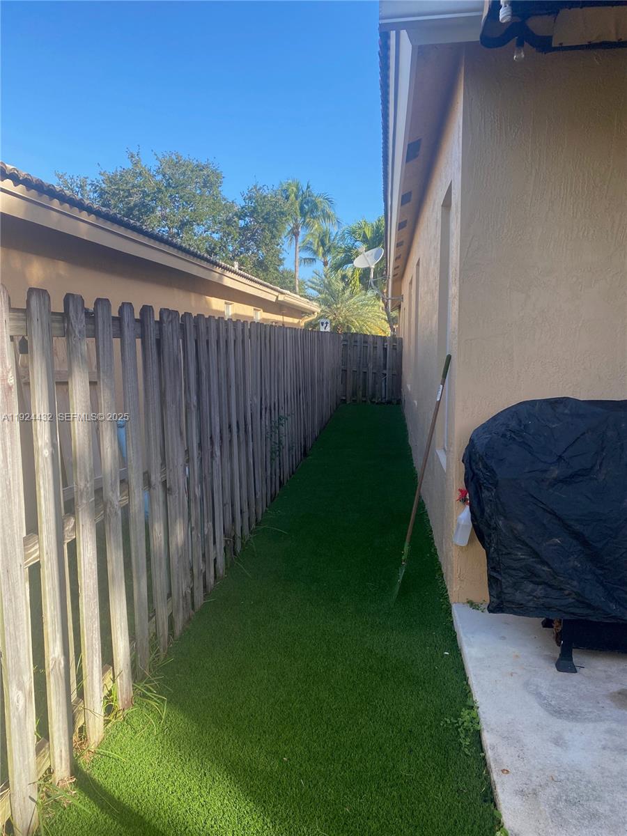 WEST PARK-WEST PARCEL - Residential Lease