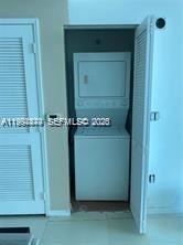 THE PLAZA 901 BRICKELL CO - Residential Lease