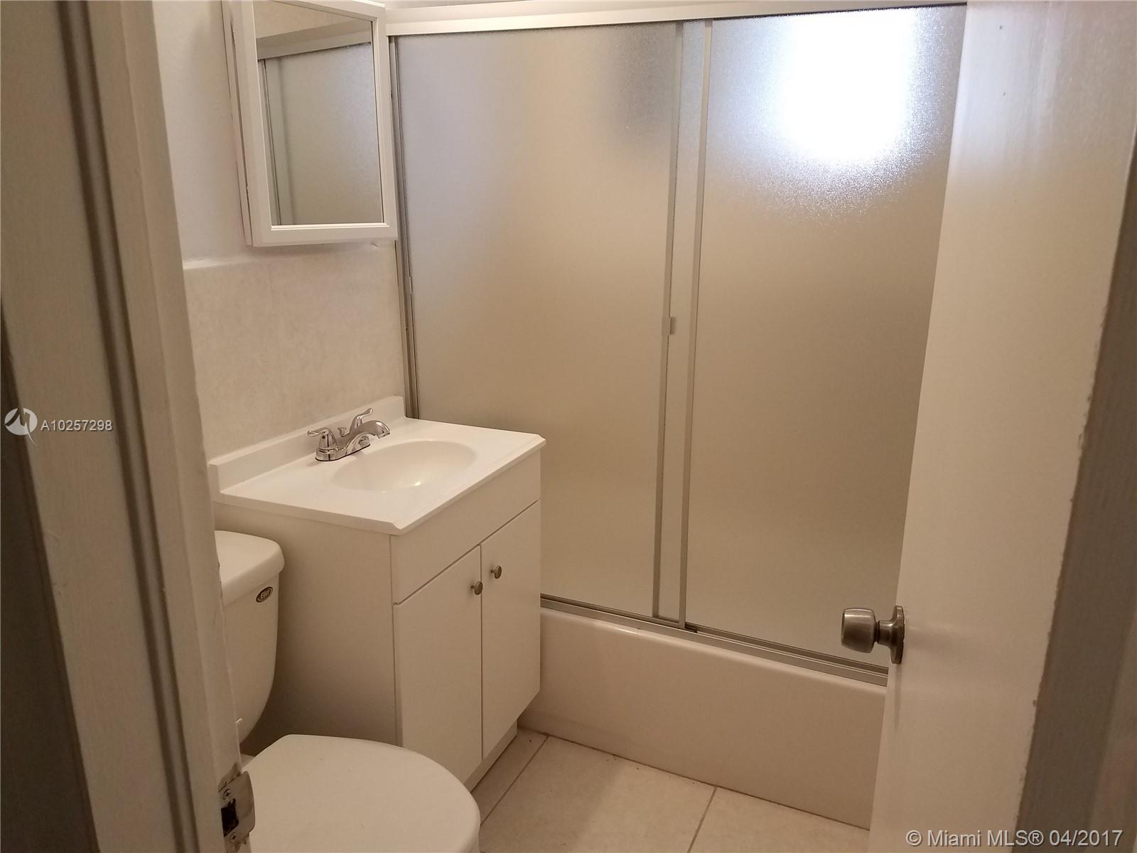 GOLDEN HEIGHTS HOMES - Residential Lease