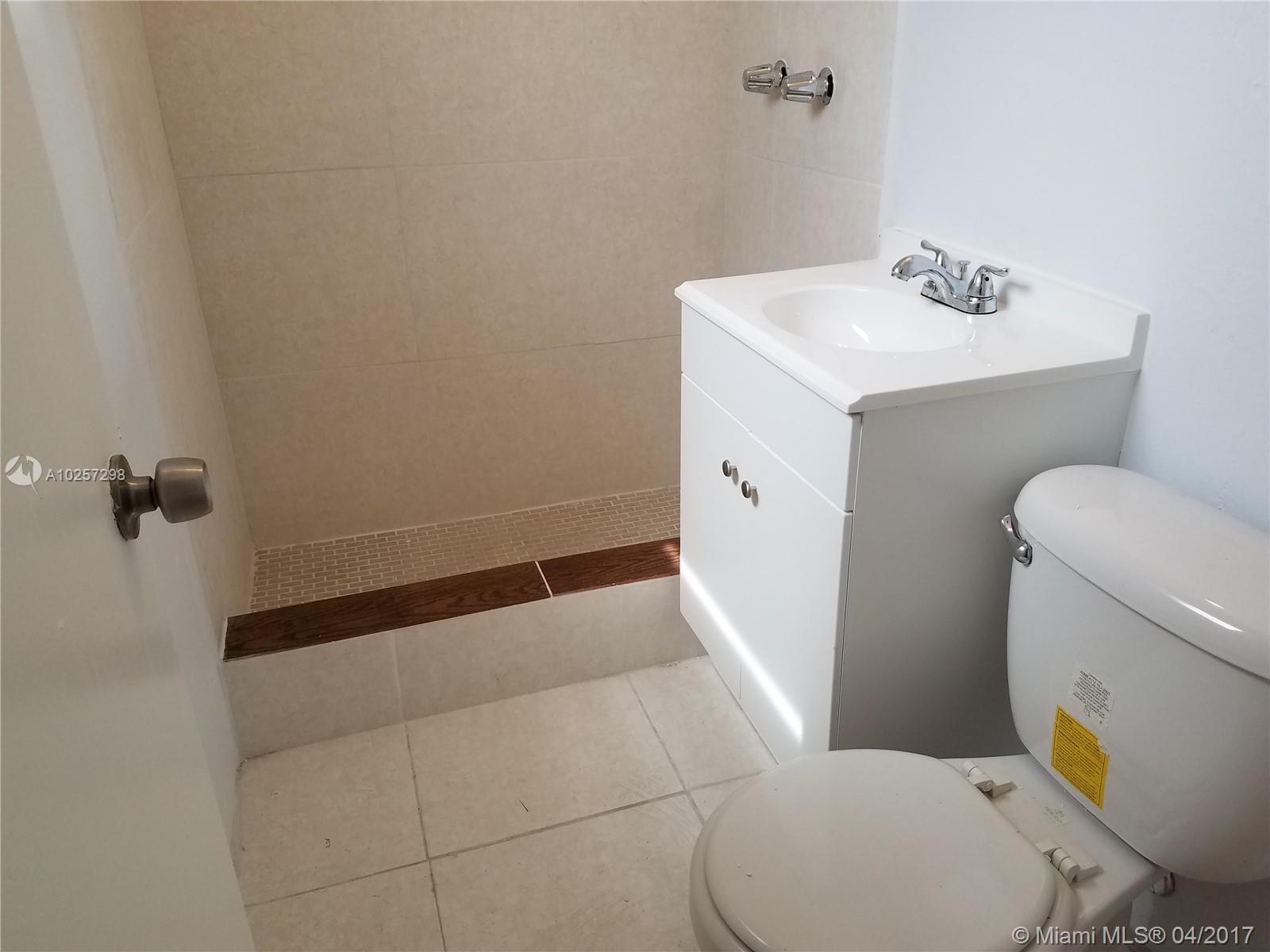 GOLDEN HEIGHTS HOMES - Residential Lease