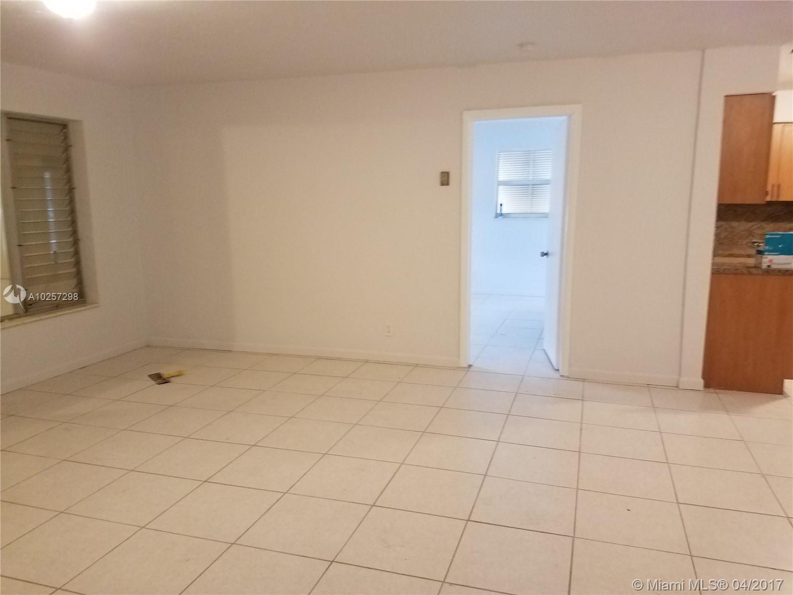 GOLDEN HEIGHTS HOMES - Residential Lease