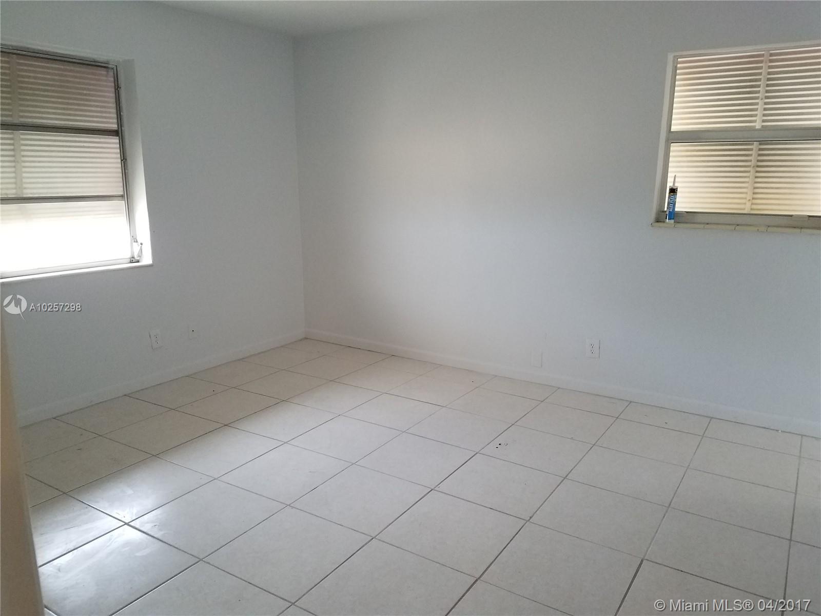 GOLDEN HEIGHTS HOMES - Residential Lease