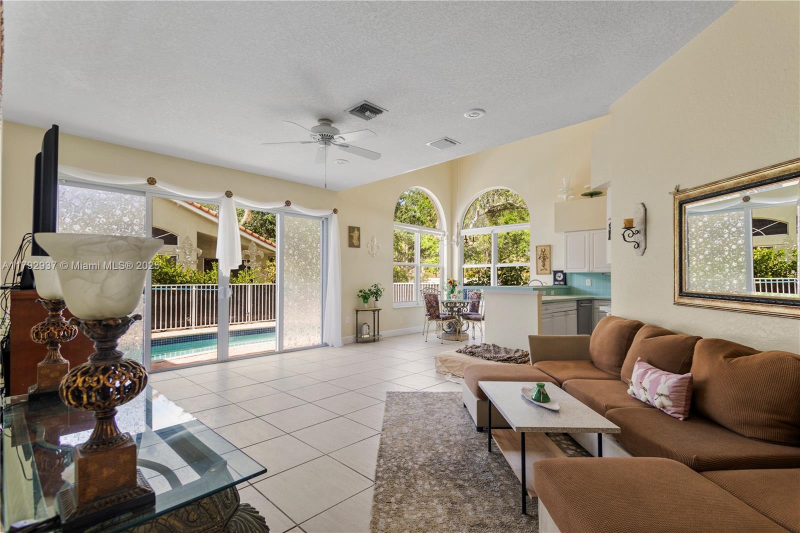 LAKEVIEW DRIVE SUBDIVISIO - Residential