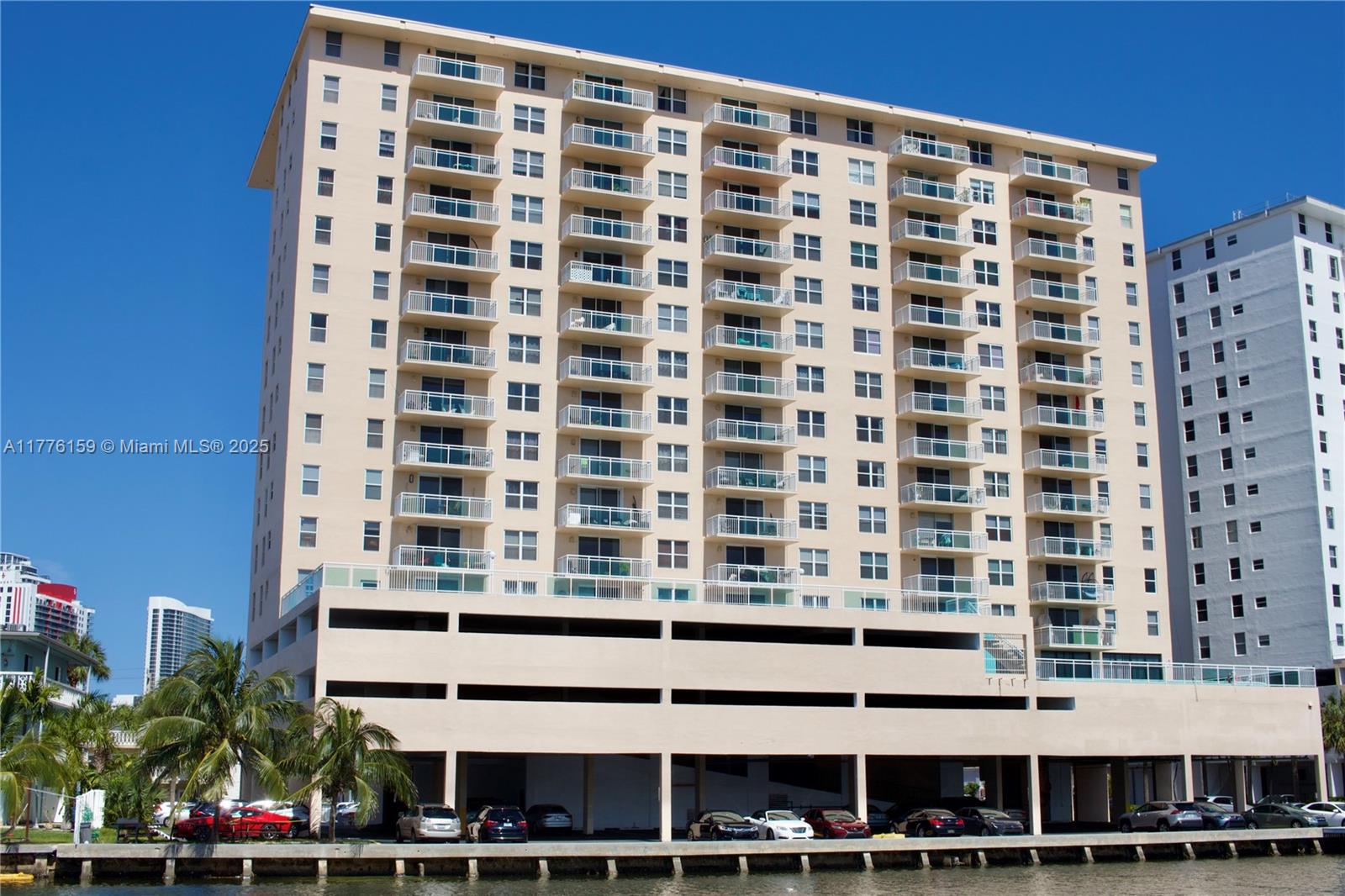 GOLDEN HORN CONDO - Residential