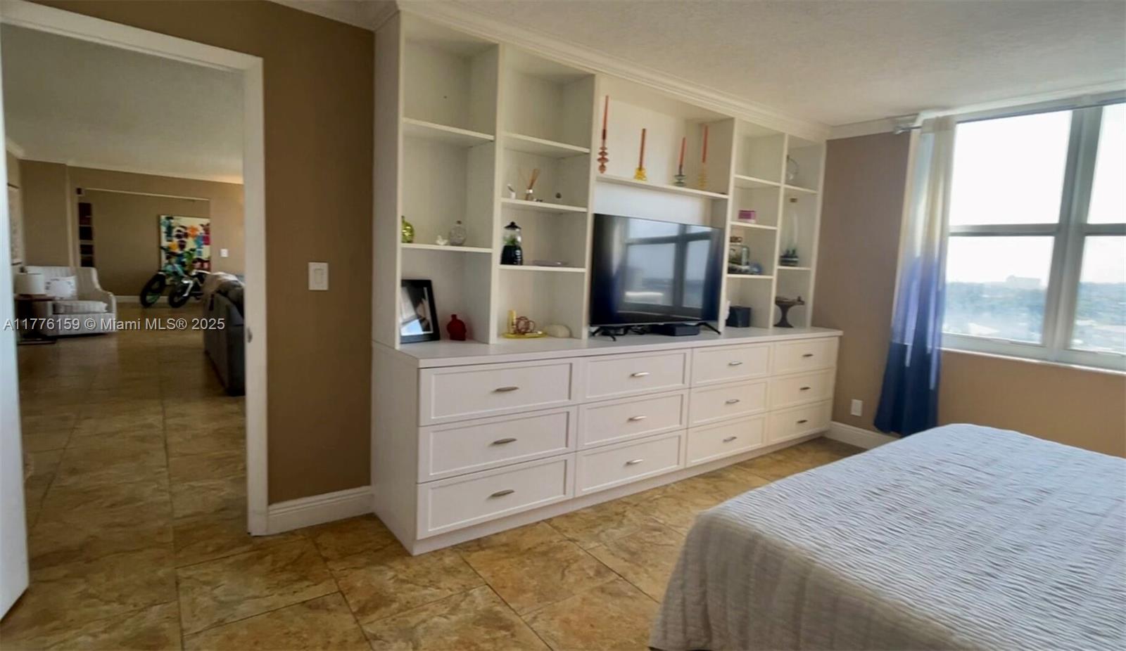 GOLDEN HORN CONDO - Residential