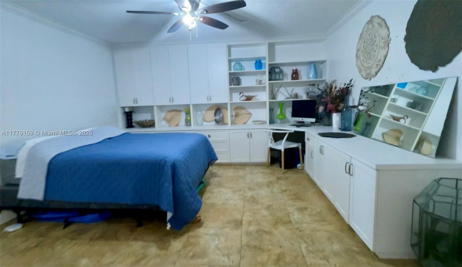 GOLDEN HORN CONDO - Residential