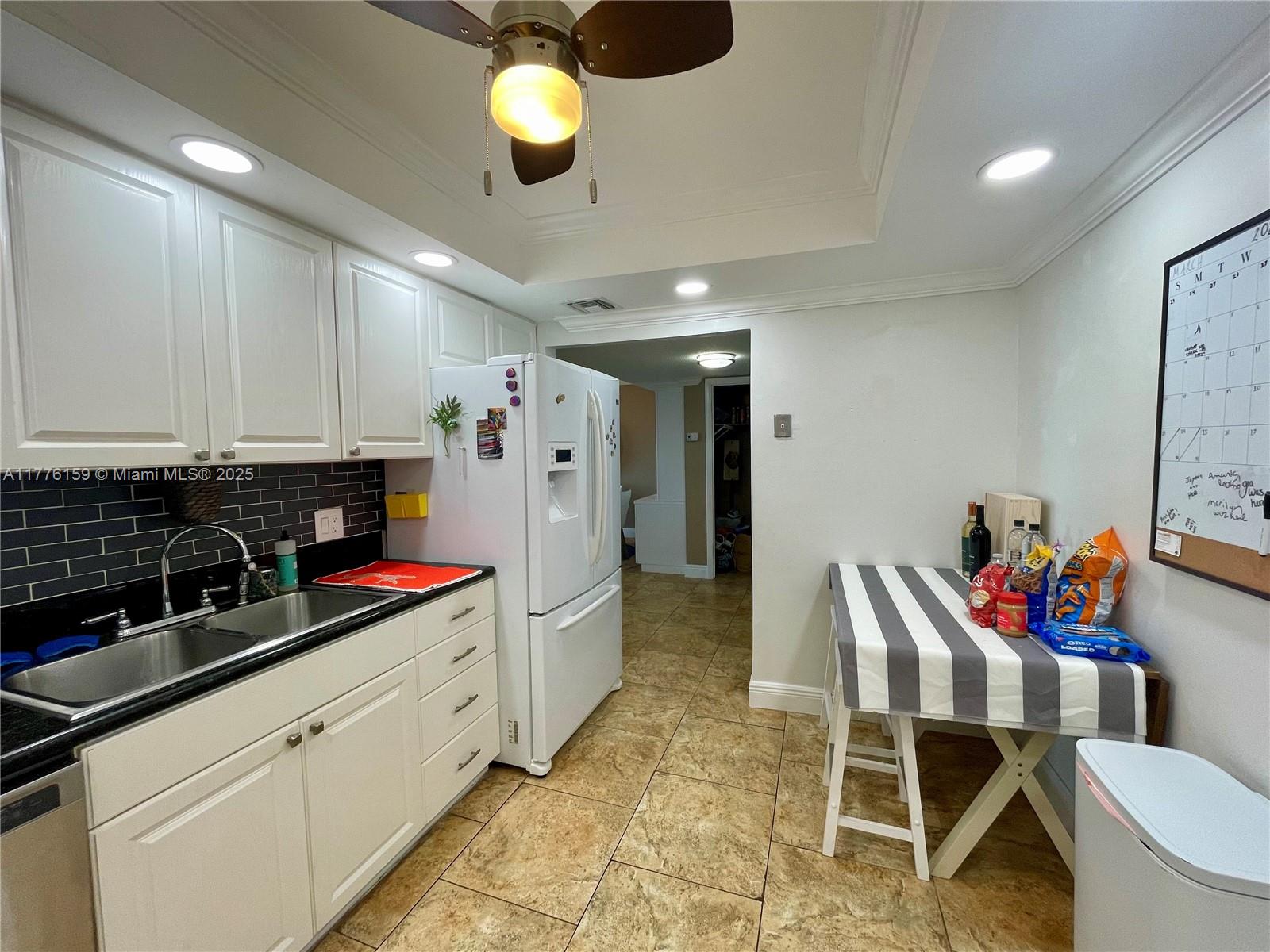 GOLDEN HORN CONDO - Residential