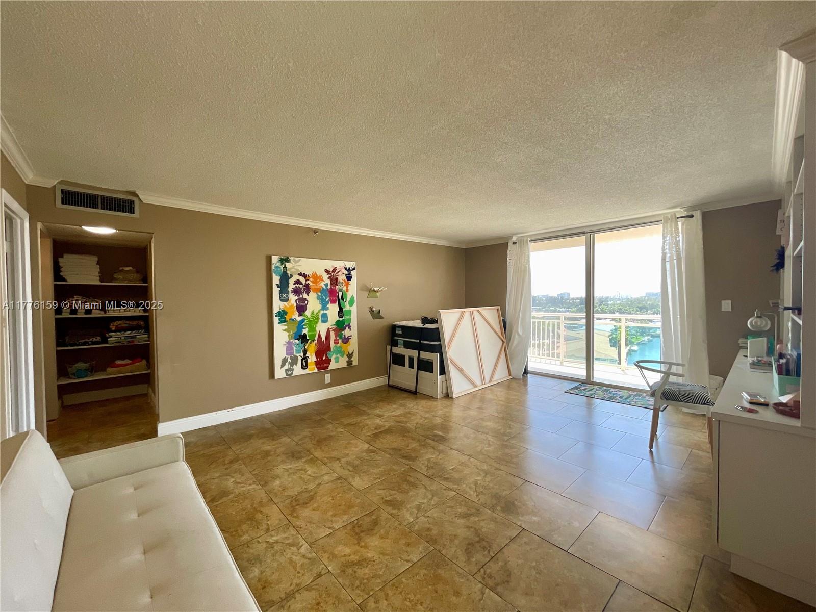 GOLDEN HORN CONDO - Residential