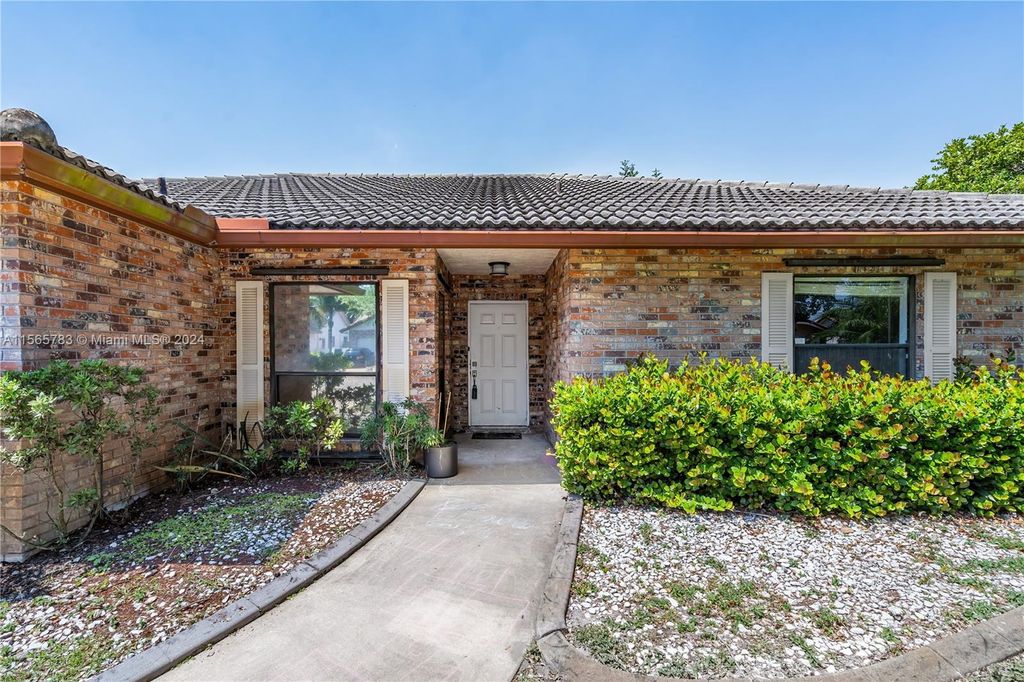 Photo of 4110 NW 69th Ter, Coral Springs, FL 33065 (MLS # A11565783)
