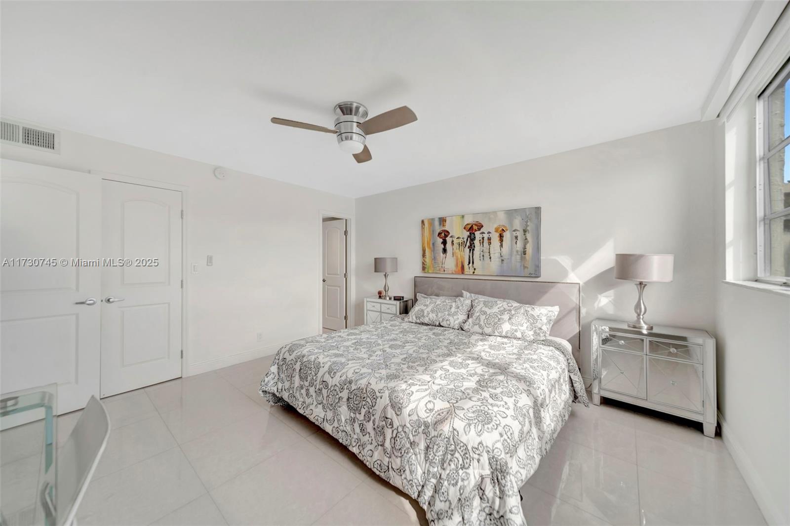 HOLLYBROOK GOLF AND TENNIS - Residential