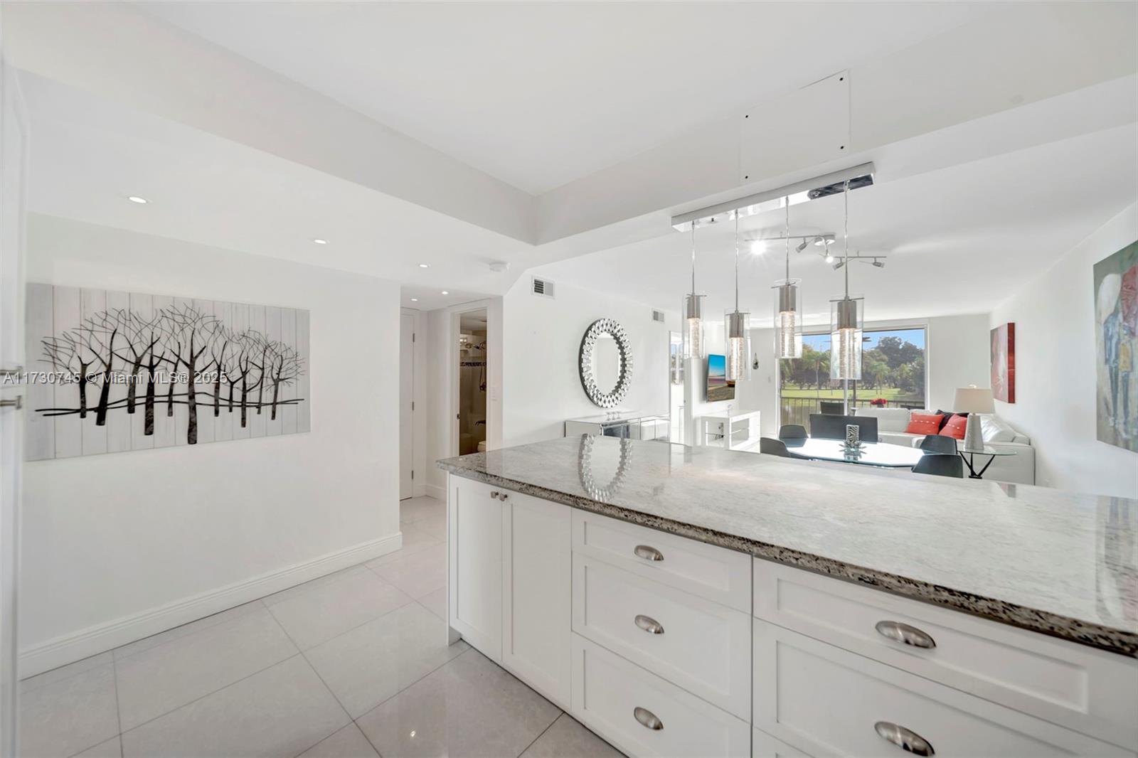 HOLLYBROOK GOLF AND TENNIS - Residential