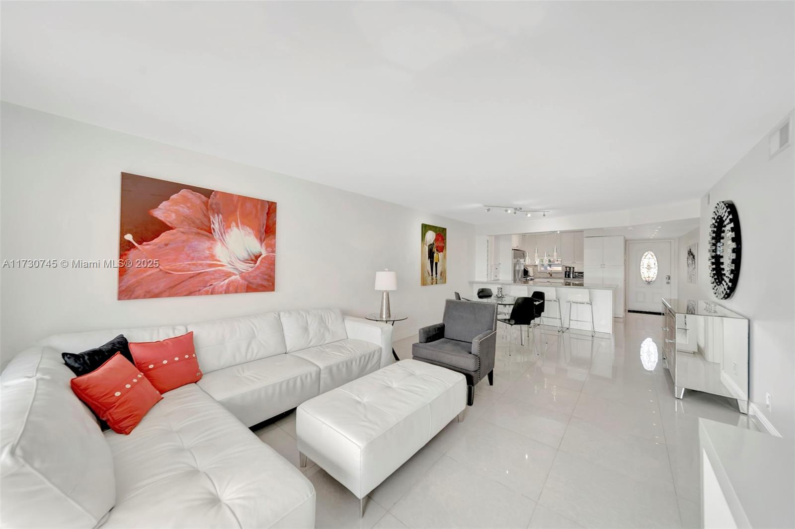 HOLLYBROOK GOLF AND TENNIS - Residential